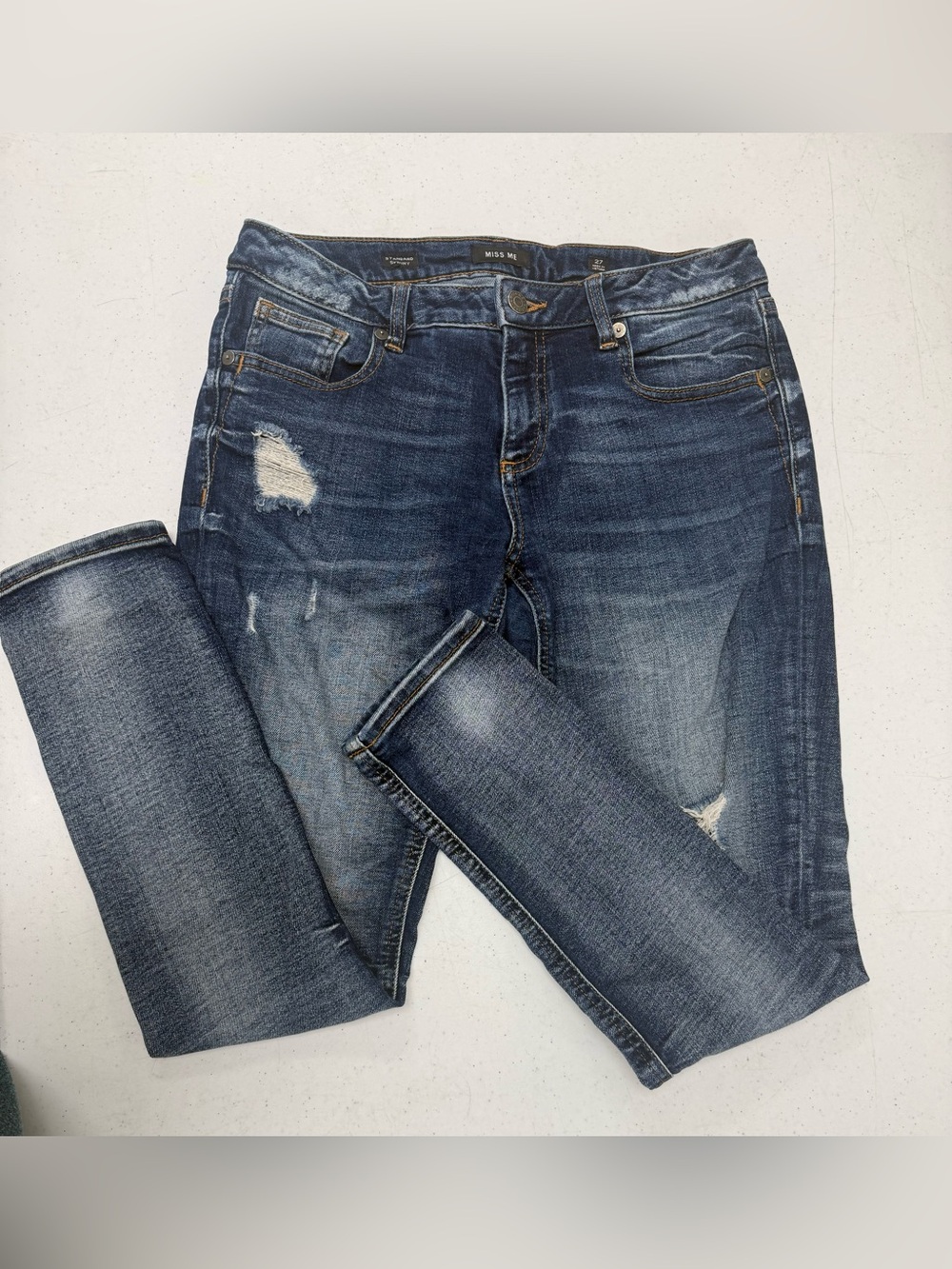 Miss Me Standard Skinny Distressed Dark Wash Jeans Sz 27